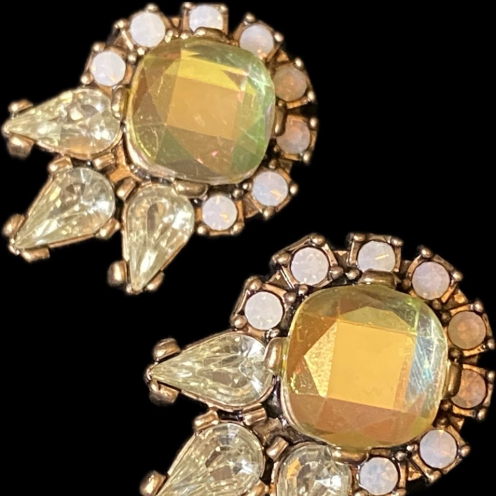 Elegant Gold and Rhinestone Earrings